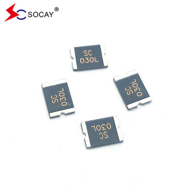 SCF030-2920RB Επιφανειακή τοποθέτηση PPTC επαναπροσαρμόσιμη ασφάλεια συμβατή με το RoHS χωρίς αλογόντα