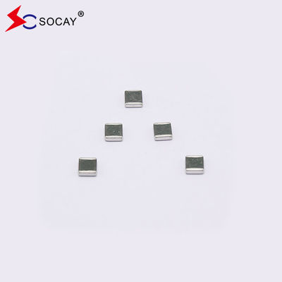 SV0402E5R5G1B Πολυεπίπεδο Chip Varistor SMD 0402 Πακέτο Max VDC 5.5V